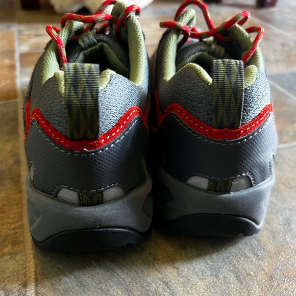 LL Bean Kids Hiking shoes! Size 6! Never worn! - Picture 5 of 5